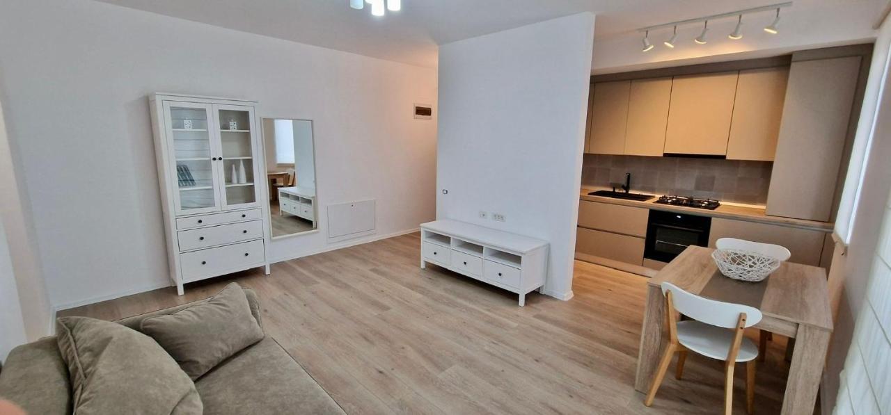 Appartement Apartament Timisoara La Liziera Padurii Extérieur photo