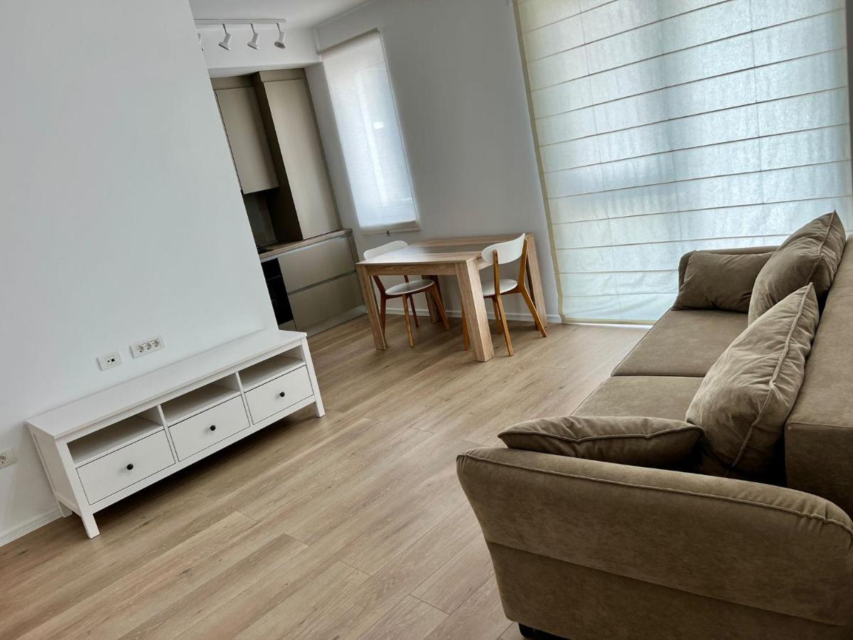 Appartement Apartament Timisoara La Liziera Padurii Extérieur photo